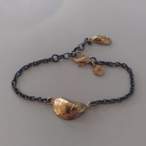 Mussels-bracelet